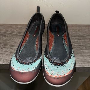 Merrell flats